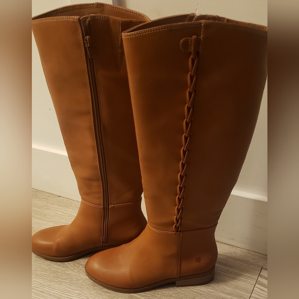 NWOT-Lucky Brand Tall Boots